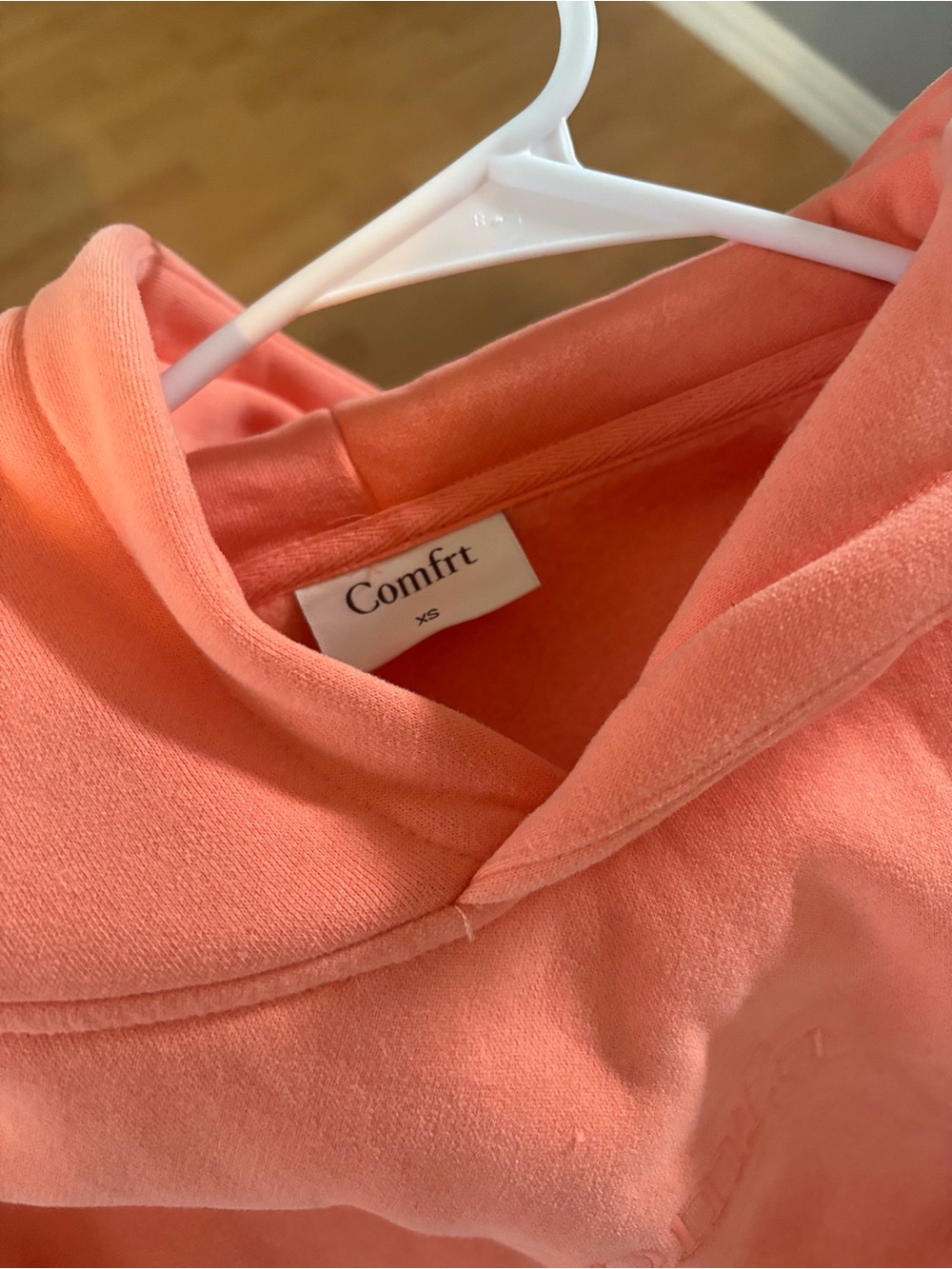 Comfrt Embroidered Coral matching straight leg set - Picture 2 of 3